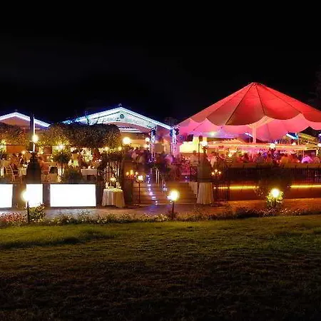 贝尔塞奇兹海滩俱乐部度假村 – 全包 5* 厄吕代尼兹