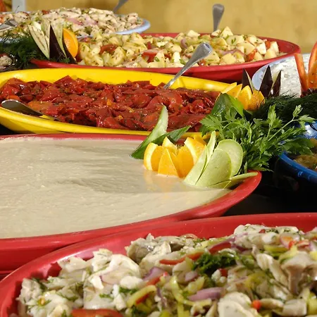 贝尔塞奇兹海滩俱乐部度假村 – 全包