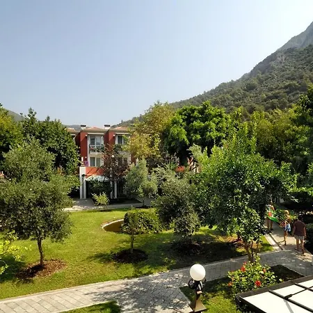 贝尔塞奇兹海滩俱乐部度假村 – 全包 5*