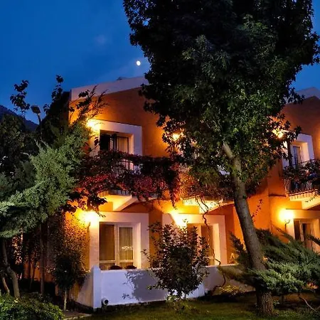 贝尔塞奇兹海滩俱乐部度假村 – 全包