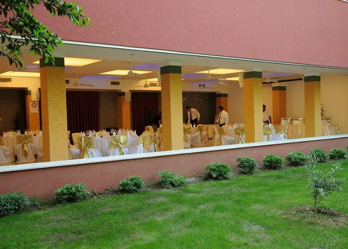 Semesteranläggning (resort) Belcekiz Club 5*