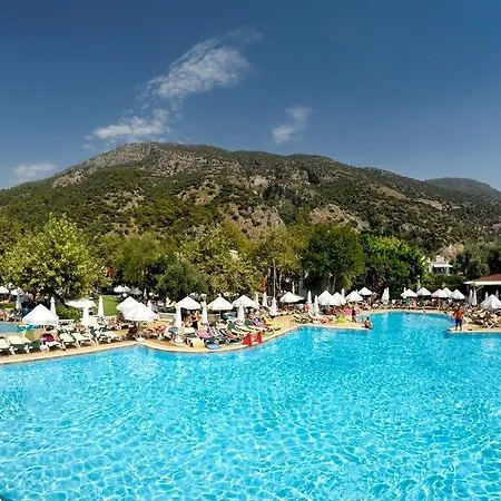 אתר נופש Belcekiz Club 5*