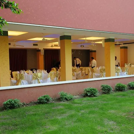Θέρετρο Belcekiz Club 5*
